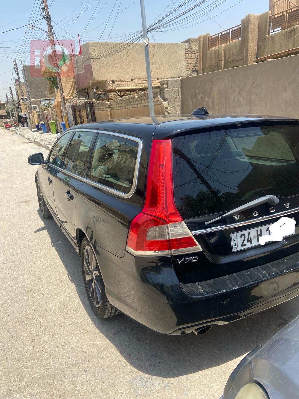 فولفو V70